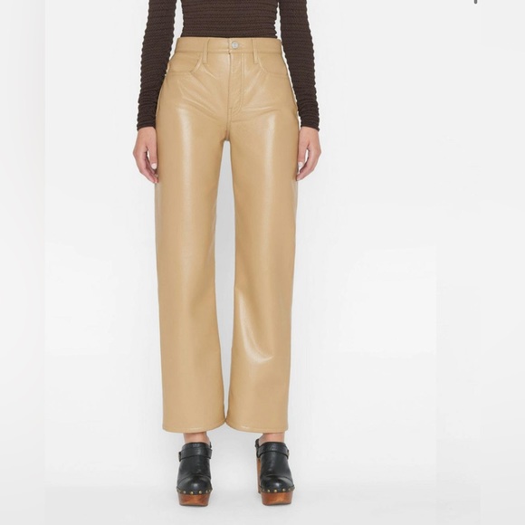 Recycled Leather Le Jane Crop
in Light Camel - Picture 4 of 9